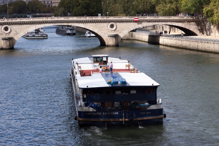 Paris - 216 - Bateau Capitaine Fracasse